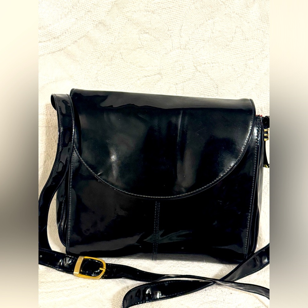 Ande Patent Leather vintage purse
